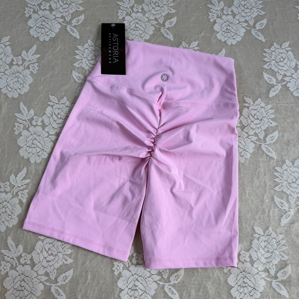 Astoria Activewear Pink Scrunch Biker Shorts Size M